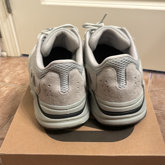 Yeezy 700 v1 SALT sz 11 - Picture 3 of 7